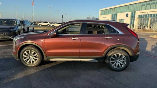 2023 Cadillac XT4 Premium Luxury
