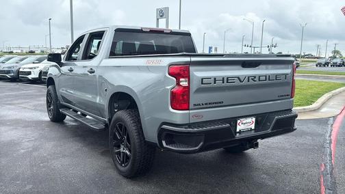 Sterling Gray Metallic 2024 Chevrolet Silverado 1500 Custom Trail Boss