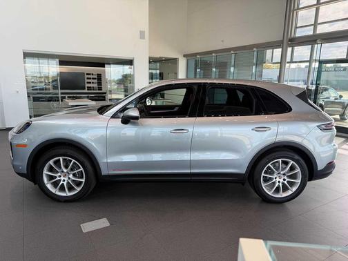 2025 Porsche Cayenne Cayenne