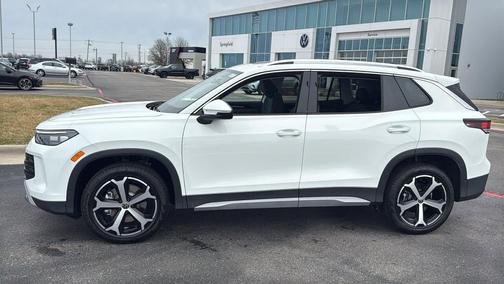 2026 Volkswagen Tiguan 2.0T SE 4MOTION