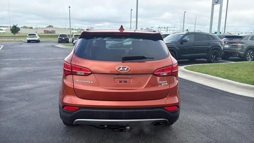 Canyon Copper 2016 Hyundai Santa Fe Sport 2.4L