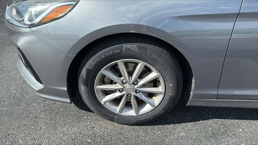 2018 Hyundai SONATA ECO