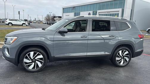 2026 Volkswagen Atlas 2.0T SEL
