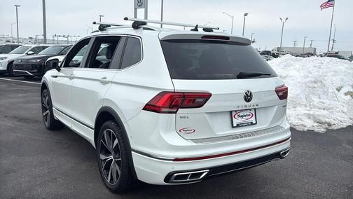2022 Volkswagen Tiguan 2.0T SEL R-Line 4MOTION