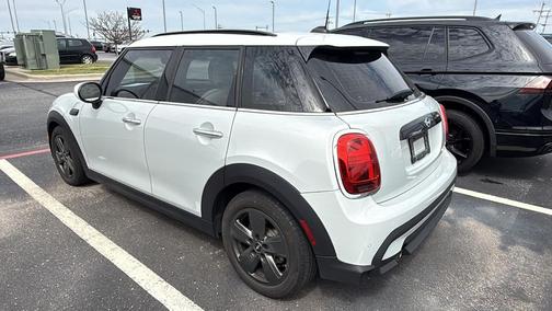 2023 MINI Hardtop Cooper