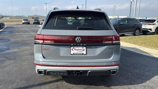 2026 Volkswagen Atlas Peak Edition