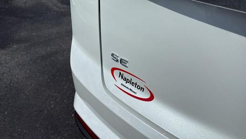 2026 Volkswagen Atlas Cross Sport 2.0T SE