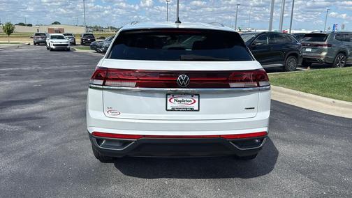 2026 Volkswagen Atlas Cross Sport 2.0T SE