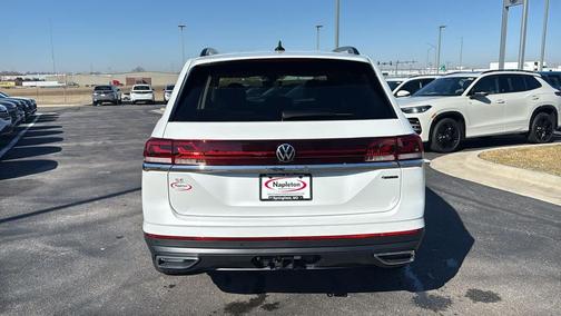 2026 Volkswagen Atlas 2.0T SE w/Technology 4MOTION