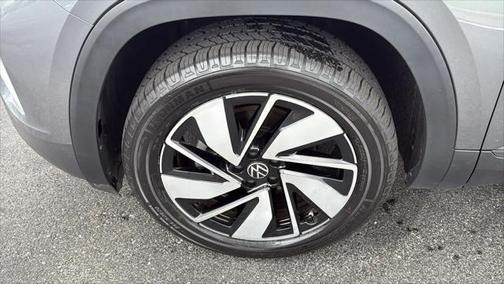 2024 Volkswagen Atlas 2.0T SE w/Technology 4MOTION