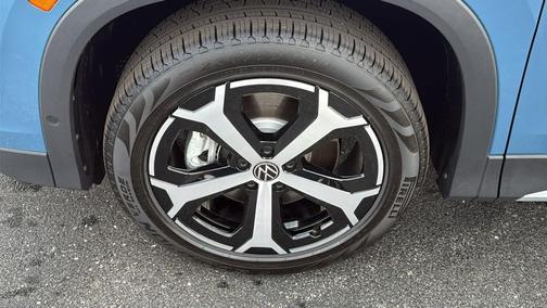 2025 Volkswagen Tiguan 2.0T SE 4MOTION