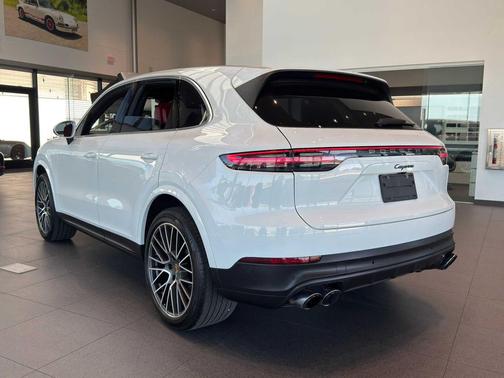 2023 Porsche Cayenne Cayenne