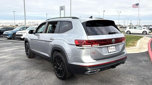 2026 Volkswagen Atlas 2.0T SE w/Technology 4MOTION