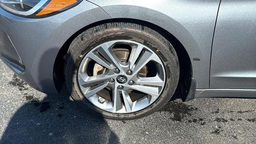 2018 Hyundai ELANTRA Limited