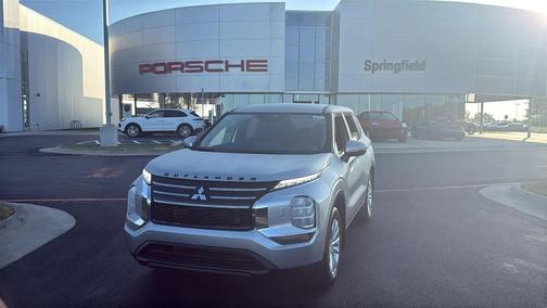 2025 Mitsubishi Outlander ES 2.5 S-AWC