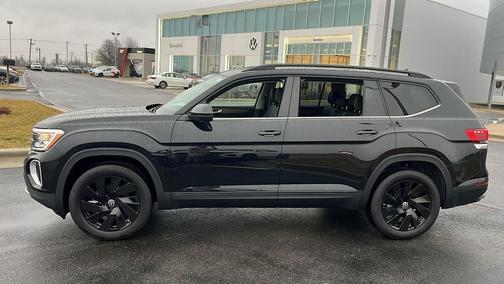 2025 Volkswagen Atlas 2.0T SE w/Technology 4MOTION