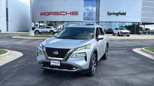 2022 Nissan Rogue SL