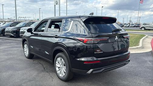 2026 Mitsubishi Outlander ES 2.5 2WD