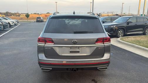 2022 Volkswagen Atlas 3.6L SE w/Technology