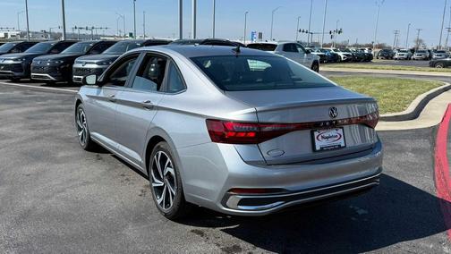 Pyrite Silver Metallic 2026 Volkswagen Jetta 1.4T SEL