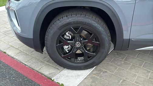 pure gray 2026 Volkswagen Atlas Peak Edition