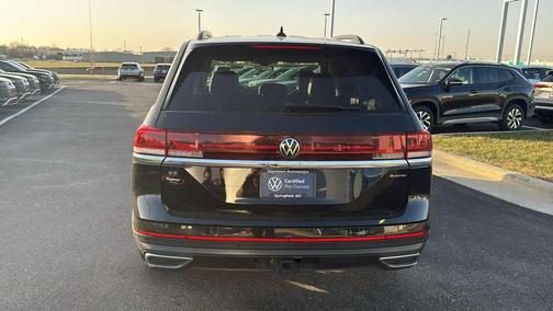 2025 Volkswagen Atlas 2.0T SE w/Technology 4MOTION