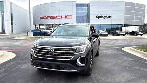 2025 Volkswagen Atlas 2.0T SE w/Technology 4MOTION