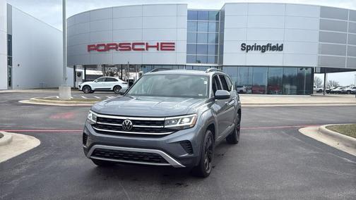 2022 Volkswagen Atlas 3.6L SE w/Technology