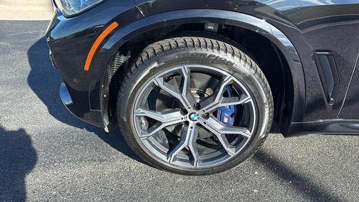 2022 BMW X5 M50i