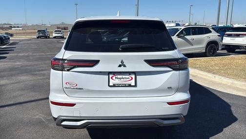 2026 Mitsubishi Outlander SE 2.5 S-AWC