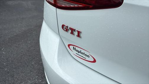 2020 Volkswagen Golf GTI 2.0T SE DSG