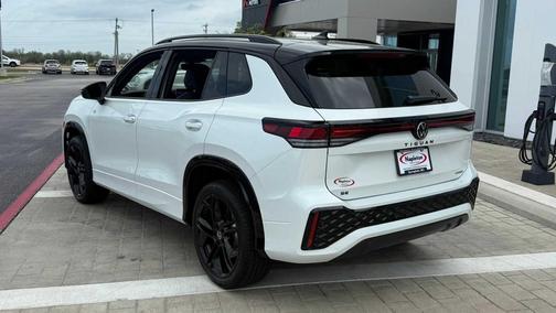 Opal White w/Deep Black Roof 2026 Volkswagen Tiguan 2.0T SE R-Line Black 4MOTION