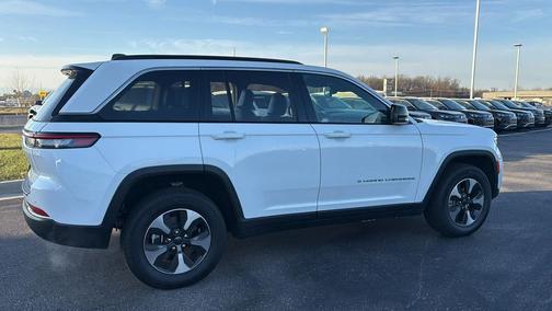 2024 Jeep Grand Cherokee 4xe Base
