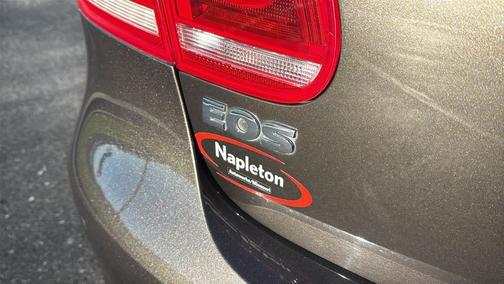 2015 Volkswagen Eos Executive Edition