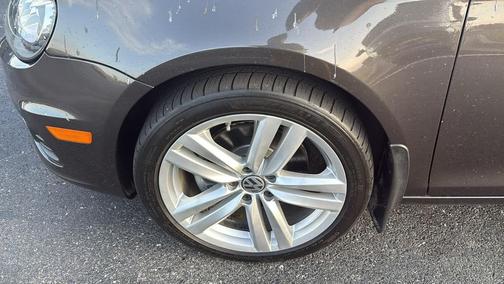 2015 Volkswagen Eos Executive Edition