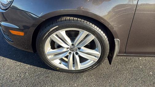 2015 Volkswagen Eos Executive Edition