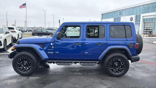 2020 Jeep Wrangler Unlimited Sahara