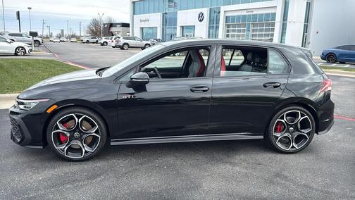 2026 Volkswagen Golf GTI 2.0T S DSG
