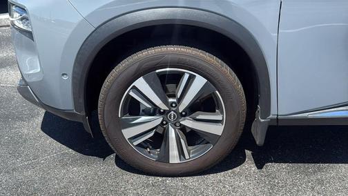 Boulder Gray Pearl 2023 Nissan Rogue SL