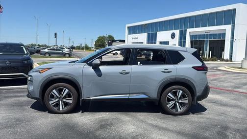 Boulder Gray Pearl 2023 Nissan Rogue SL