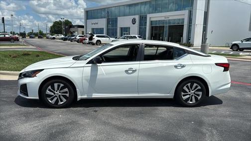 2024 Nissan Altima S FWD
