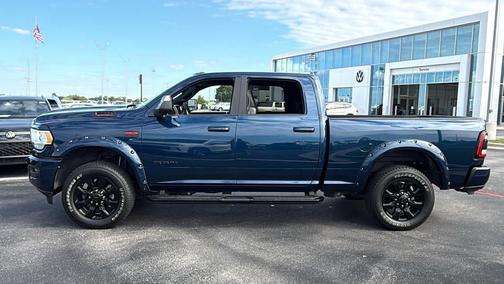 2022 RAM 2500 Laramie Crew Cab 4x4 6'4' Box