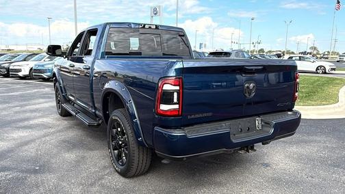 2022 RAM 2500 Laramie Crew Cab 4x4 6'4' Box