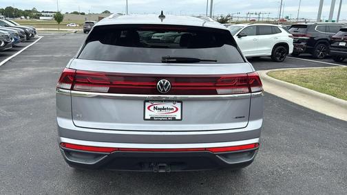 2024 Volkswagen Atlas Cross Sport 2.0T SE w/Technology 4MOTION