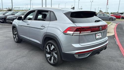 2024 Volkswagen Atlas Cross Sport 2.0T SE w/Technology 4MOTION