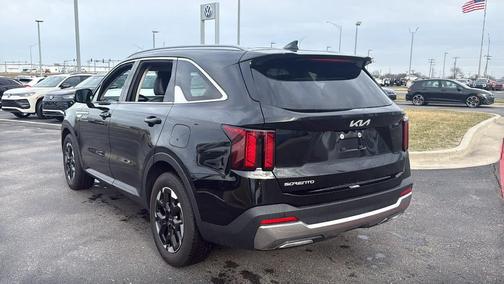 2024 Kia Sorento S