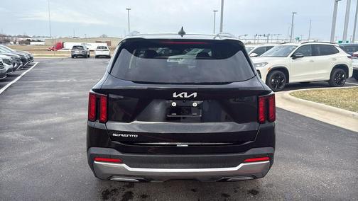 2024 Kia Sorento S