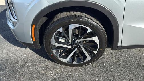 2025 Mitsubishi Outlander PHEV SE S-AWC