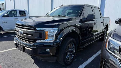 Agate Black Metallic 2020 Ford F-150 XLT Truck