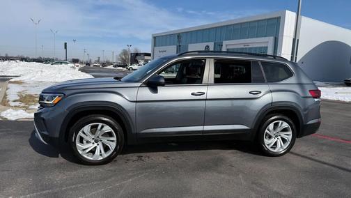 2021 Volkswagen Atlas 3.6L SE w/Technology